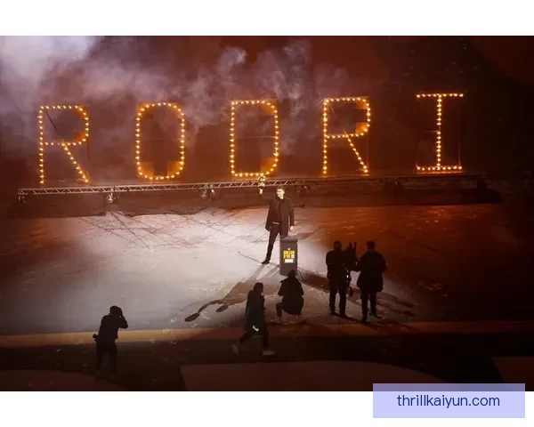 罗德里在与球迷的互动中表现积极，备受关注的交流方式引发热议